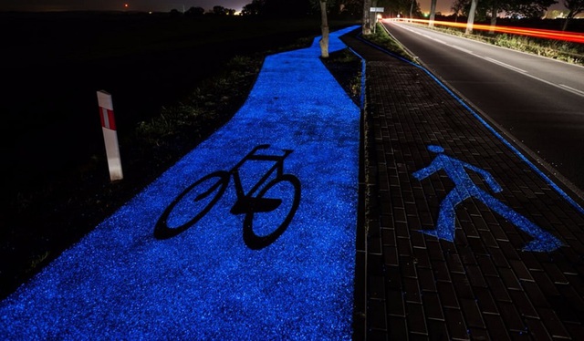 Glow in the dark cycle path improves safety